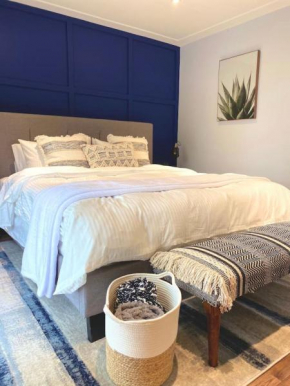 Beautiful Renovated Beach Cottage Home